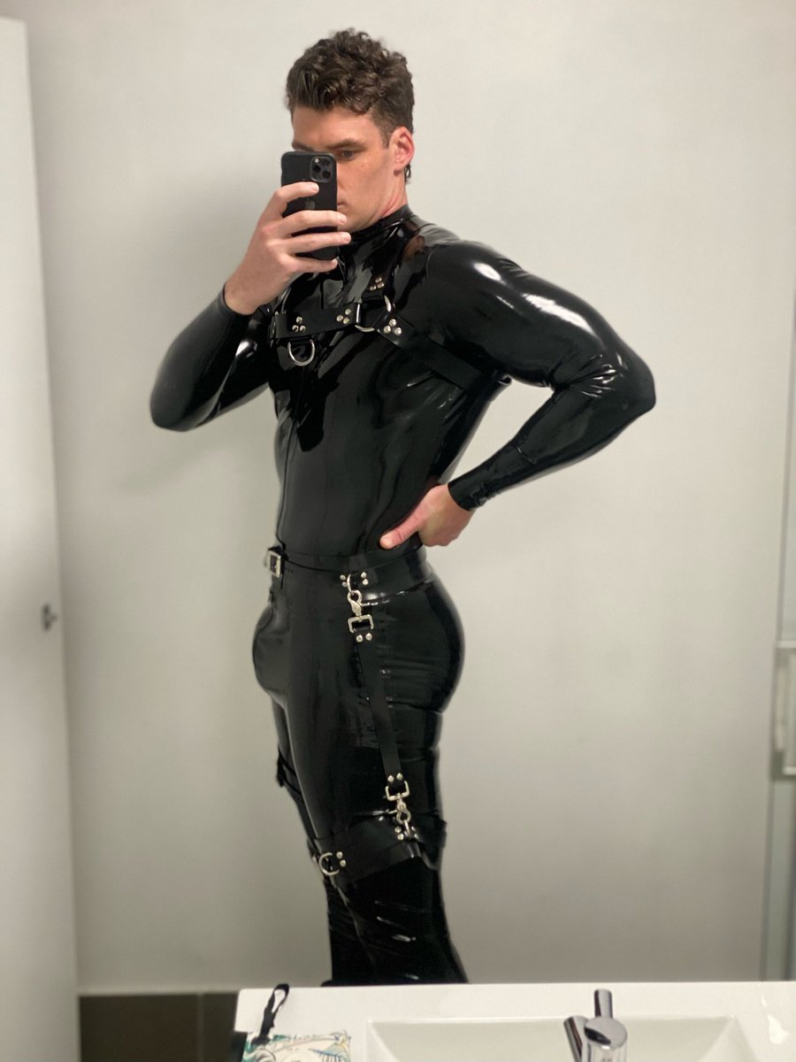 RealmRubber tweet picture