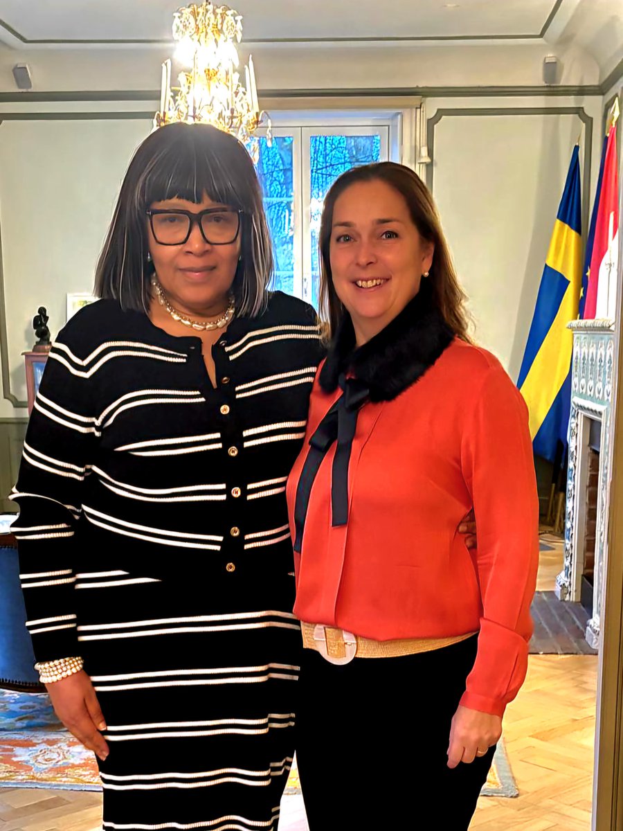 As the Dean of the Diplomatic Corps in Stockholm it was my pleasure to welcome today Ambassador designate of South Africa H.E. Zenani N. Dlamini. I wish you a successful assignment in Sweden 🇸🇪🇿🇦🇭🇺