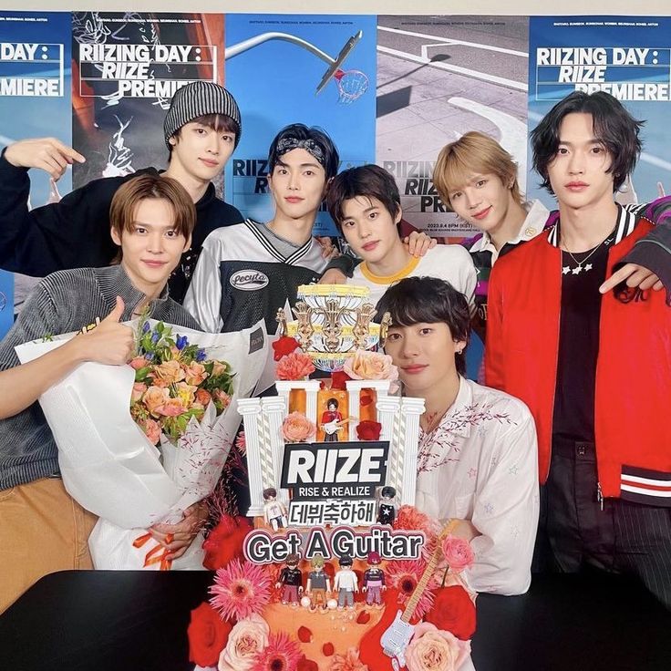 calcifereyes's tweet image. drop the tags, please!

SMTOWNLOCAL SUPPORTS BULLYING
@SMTOWNGLOBAL
#SM_쓰레기
#탁영준아웃
#이상민아웃
#김형국아웃