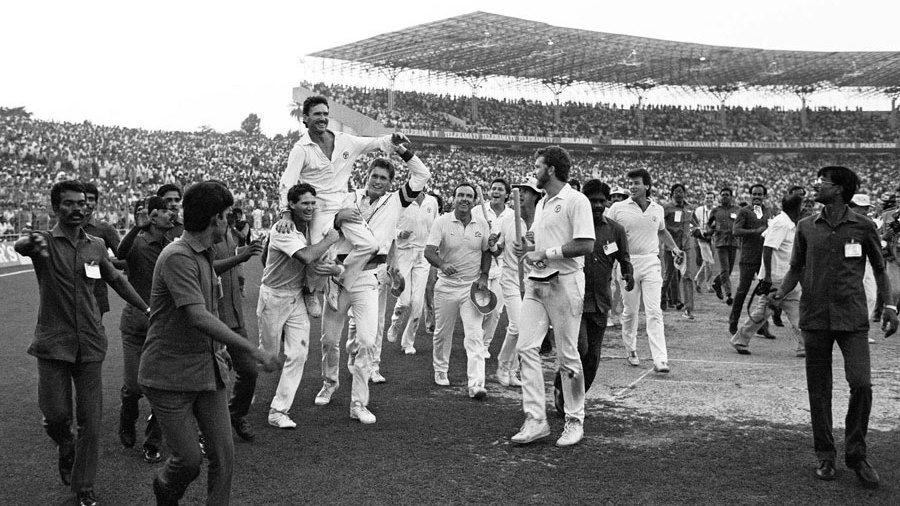 MalikILadi's tweet photo. In 1986 &amp; 1996, Pak &amp; Ind hosted World Cups Together &amp; broke the English hegemony. Now, BCCI is trying its best to destroy Pak's cricket. I feel sad to see most of Bh*g*ts' mental state. Bandar k hath machis lagi us ny puray  jangle ko ag laga di #ChampionsTrophy2025 #CT25 #BCCI https://t.co/xc8yMzn0Ya