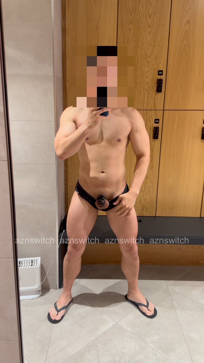 aznswitch's tweet photo. my speedos feel like they’re getting smaller each day i’m locked in chastity 🔒🥲🫠

#kink3d #GayChastity #teamlocked #gaysian #gayasian #himbo #gayswitch #asianvers 

@GayChastityRTs @cagedlegion https://t.co/gL0nODxok6
