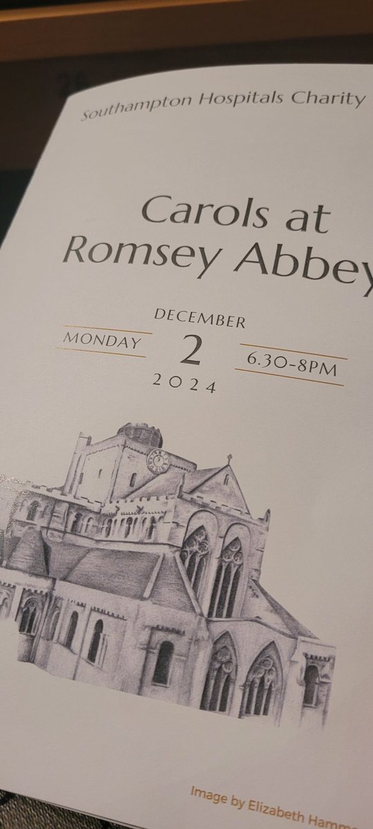 Lovely evening tonight  @charity_shc Romsey Abbey, wonderful music, dancing, patient stories and carols 🎄