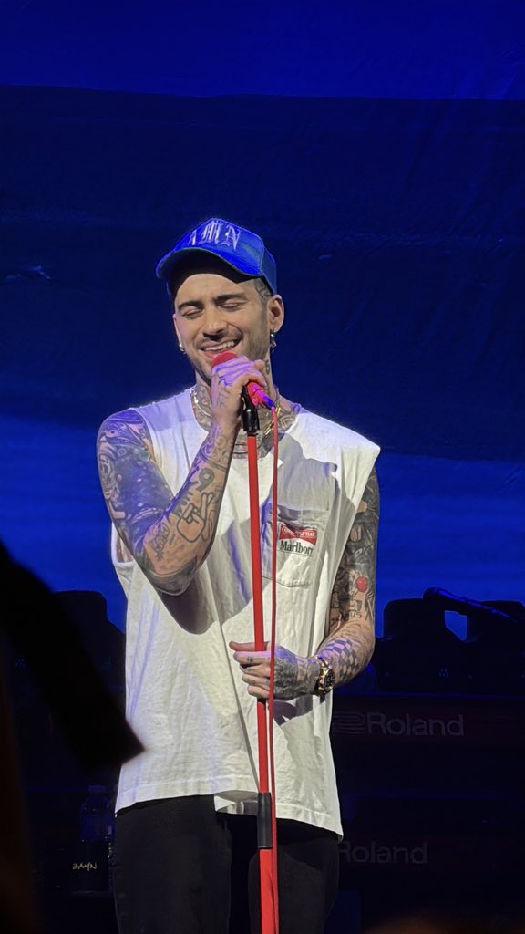 Choose Zayn Brasil tweet media