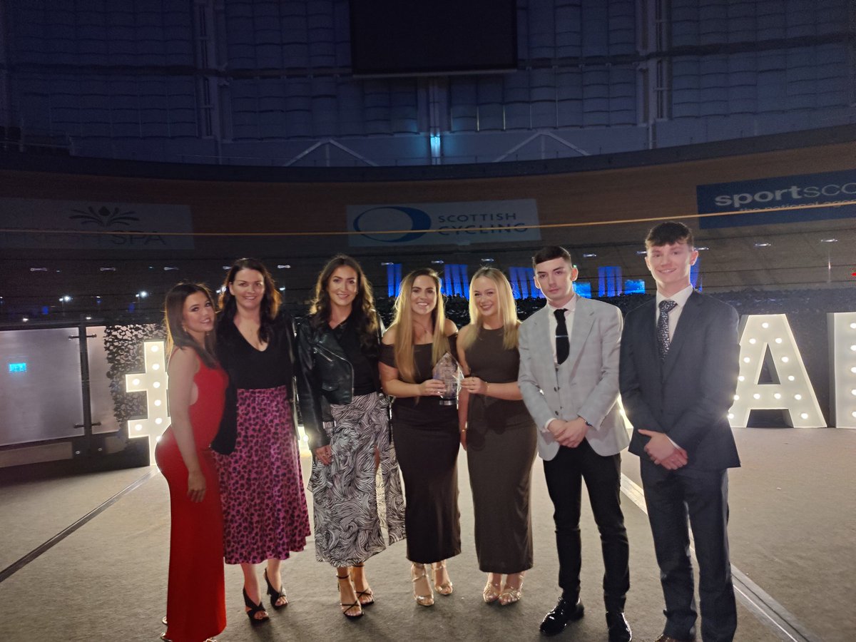 MrsSharonWatson's tweet photo. What a pleasure being at the Glasgow Sports Awards this evening. Well done to all @Holyrood_PE and across our school and to all our sports leaders and ambassadors, past and present. https://t.co/hx9SwsnHpr