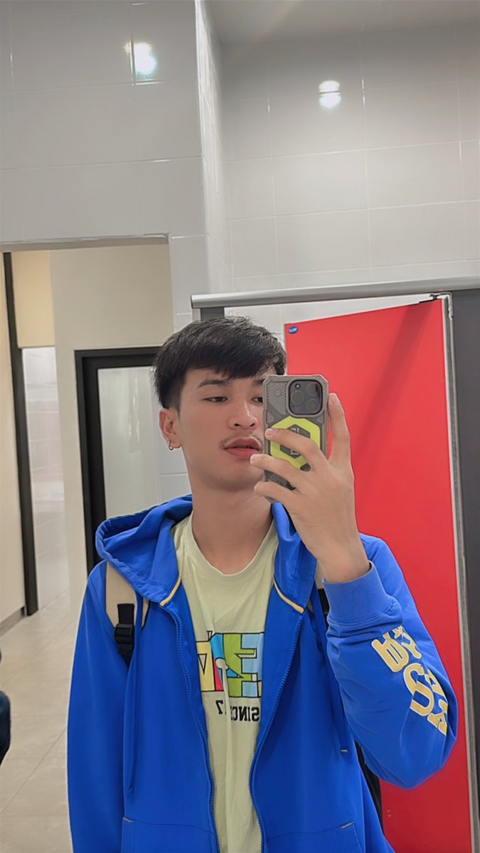 chatcha48036181's tweet photo. ใจดีหน่อย🤍🥹 https://t.co/Ce4TPZ9P5p