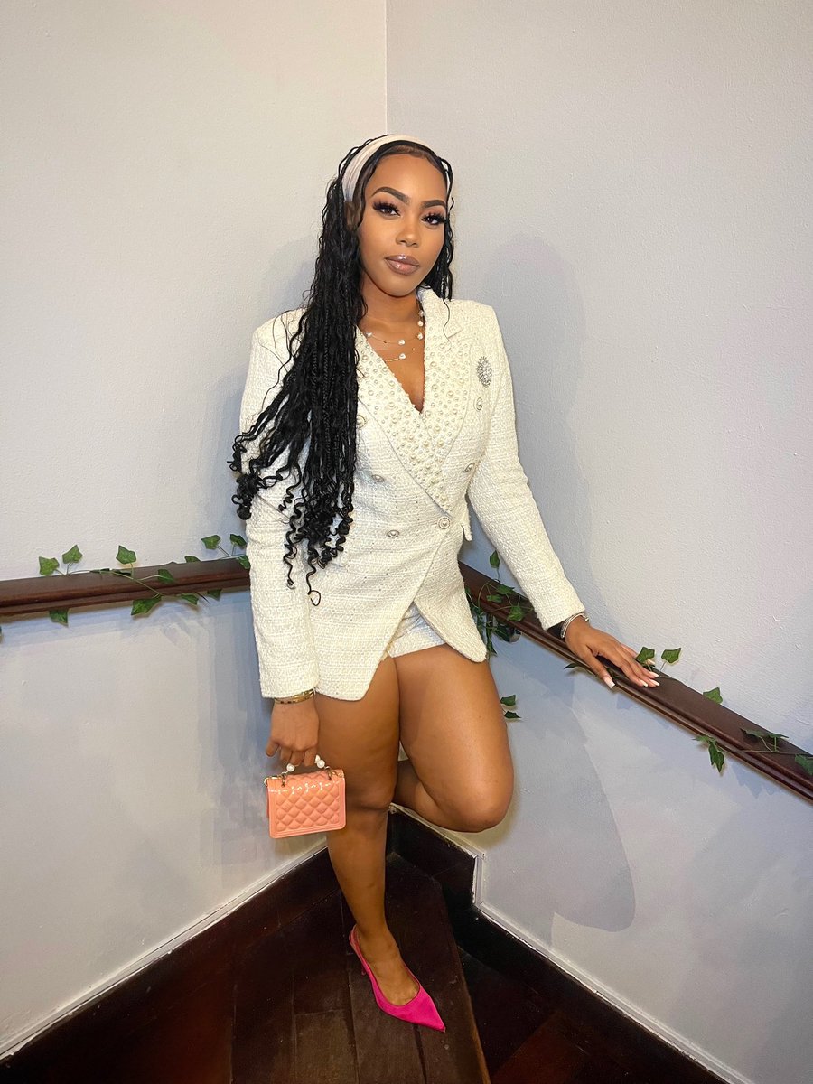 Did someone say brunch 👂🏽? #runwaybrunch