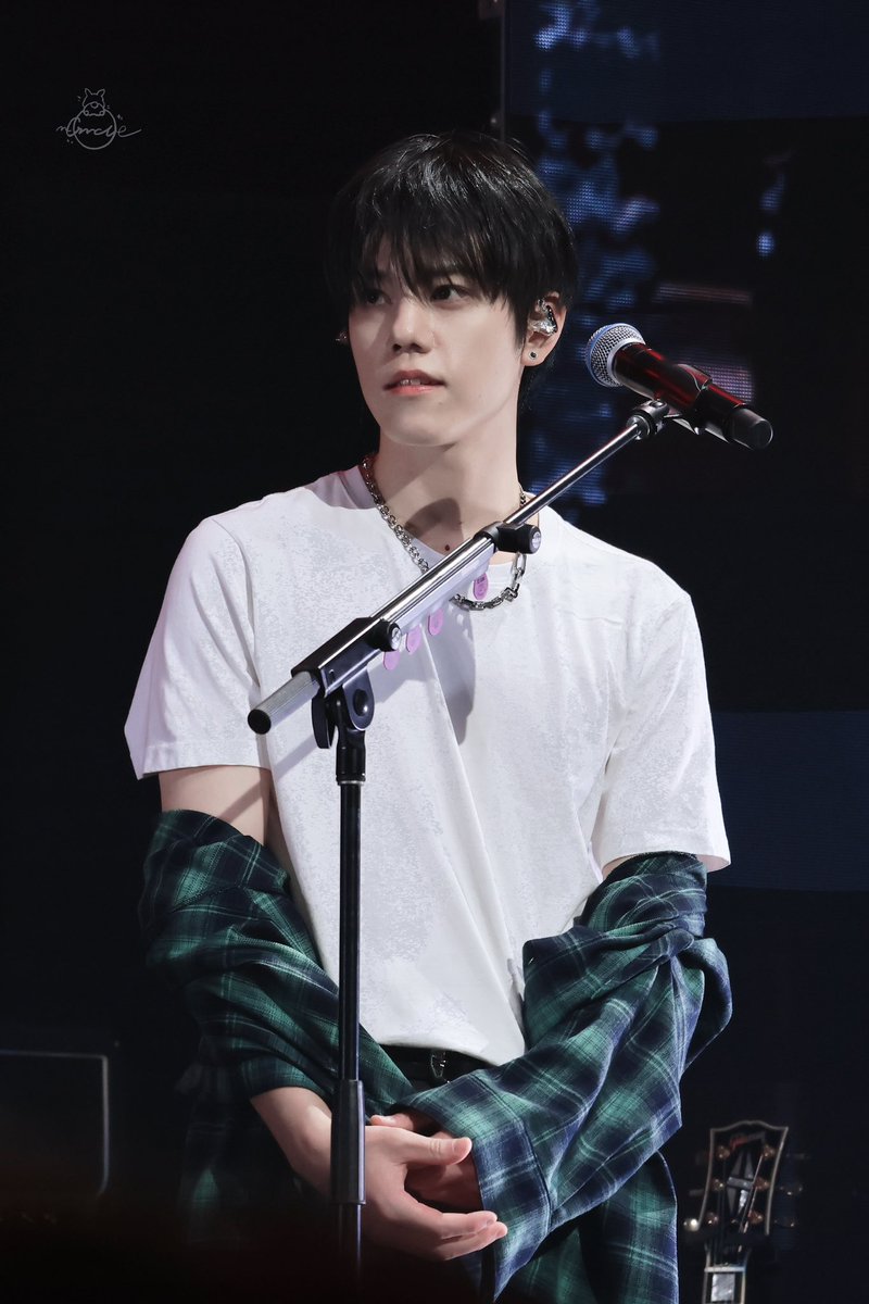MinYueZ1's tweet photo. 241201 NFlying HIDE OUT in KL
💚
#NFlying #NFlying_HIDE_OUT_in_KL #엔플라잉 #chahoon #차훈 https://t.co/Sorg7siBwI