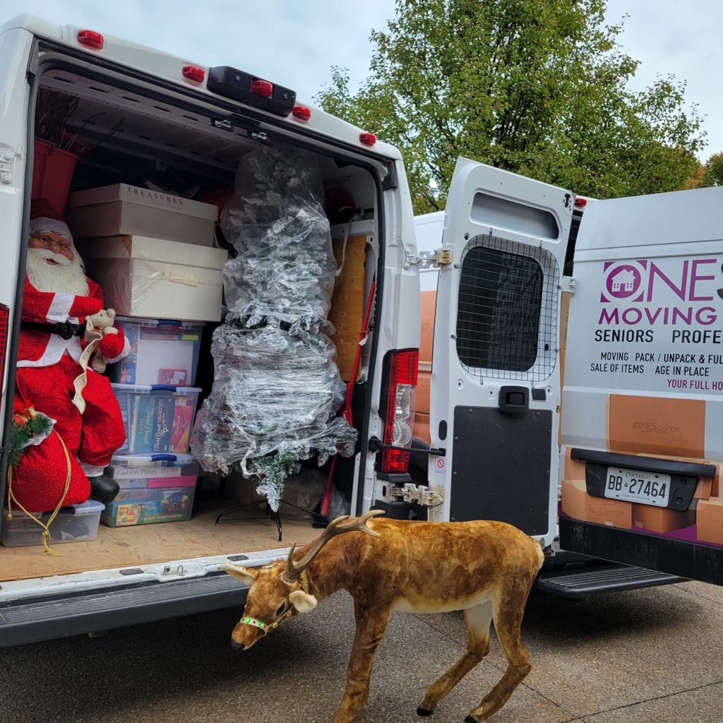 This year, 🎅 traded in his sleigh for a ONEsource #Moving 🚚 to enjoy a stress-free holiday season! ✨

📦 Whether you're moving to a new 🏡 or need #professionalorganizing to get ready for the festivities, we’re here to help!

onesourcemoving.ca

#ontario #realestate