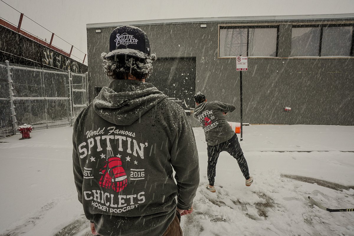 🚨 HAPPY CYBER MONDAY! 🚨 
LAST CHANCE TO GET 20% OFF EVERYTHING IN THE BARSTOOL STORE; HEAD TO THE LINK IN BIO AND ON STORY TO PURCHASE NOW BEFORE THE SALE IS OVER!