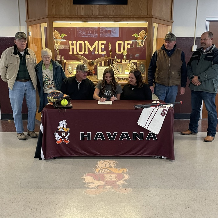 Ducks126's tweet photo. Congratulations Hannah Hodgson on signing with John Wood Community College for softball next year!! We are all very proud of you. Go Ducks! 🥎🥎 https://t.co/HQihQdJnb8