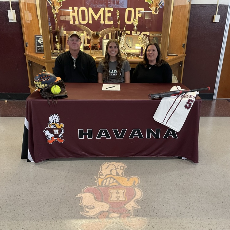 Ducks126's tweet photo. Congratulations Hannah Hodgson on signing with John Wood Community College for softball next year!! We are all very proud of you. Go Ducks! 🥎🥎 https://t.co/HQihQdJnb8