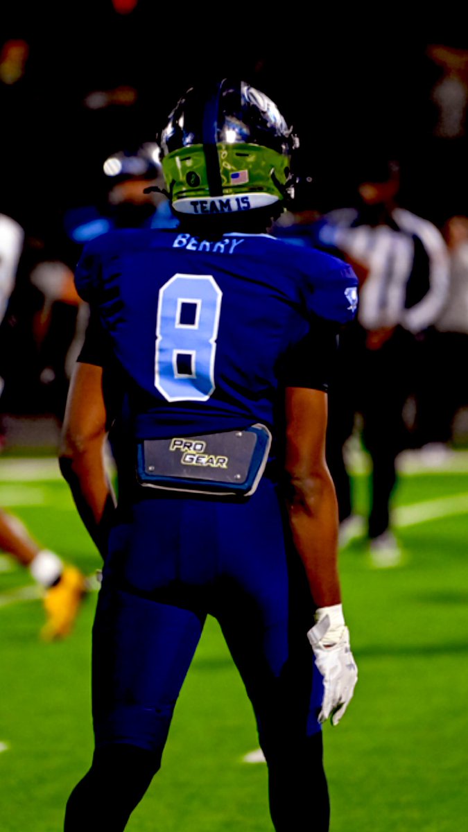 Senior Szn Stats!(1st Team All District Nickel/OLB/DB)
•95 tackles
•2 ints
•4 sacks
•1 forced fumble
•2 pbu
•1 fumble recovery 
•10 hurries
All Film⬇️
hudl.com/v/2R2vZU