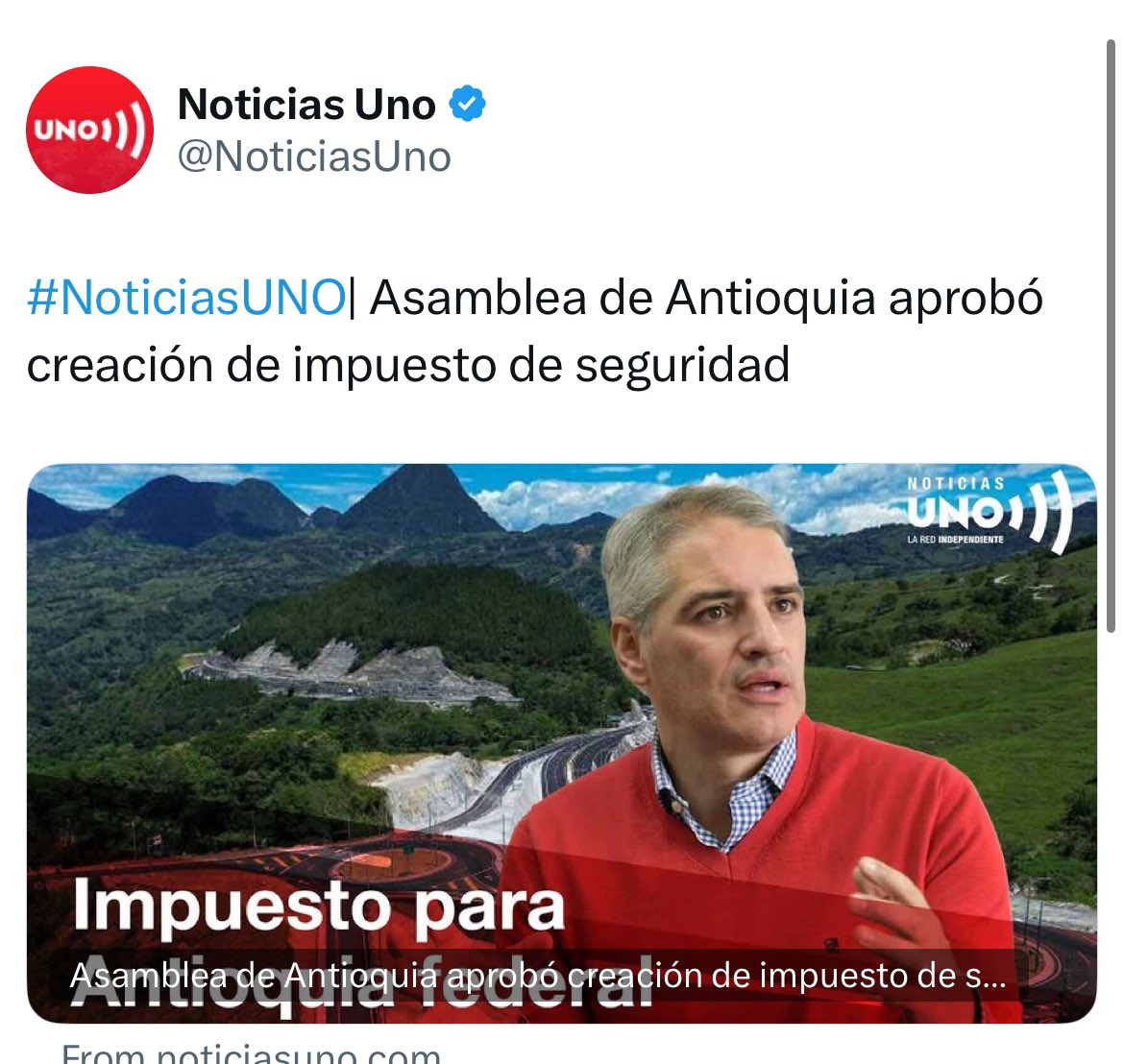 Presidente <a href="/petrogustavo/">Gustavo Petro</a>, ojo con esto, que así empezaron las Convivir. El país y Antioquia no pueden repetir esta terrible historia, que todos sabemos en qué terminó.