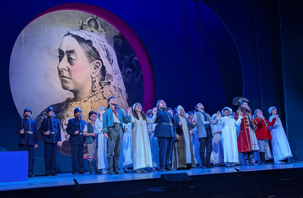 AnneAshworth's tweet photo. Another great night at the opera! Pirates of Penzance by Gilbert &amp; Sullivan at @E_N_O Amazing singing, dancing and staging. 
Had the lyricist Gilbert known that people would still be laughing at his jokes today, he would be v gratified, I think 
#loveopera #London https://t.co/WMkPVd8OjG