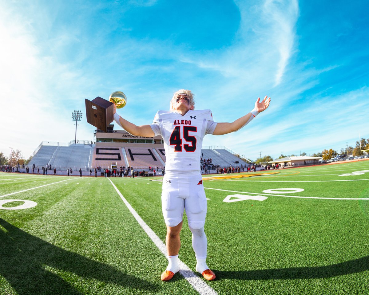 kristinmmoments's tweet photo. How it feels to be a winner ๐๐
#BearcatPride #Round4Ready #Bearcatfootball #Playoffs #TeamPhotographer #Sportraits #BearcatNation #FWCamera #HighSchoolSports #AledoHighSchool #AledoPhotographer #CanonUSA https://t.co/qnzCPbXgXL