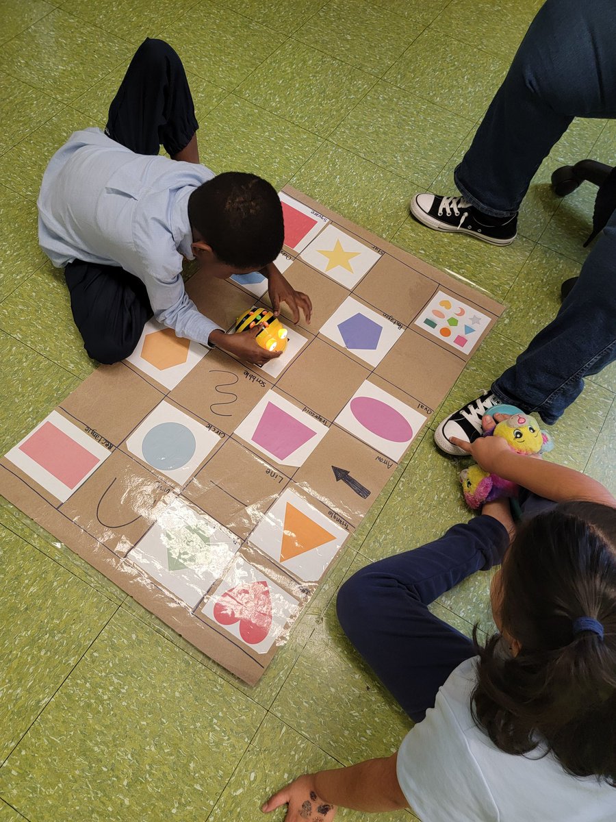 0rnuma's tweet image. #amazonfutureengineer
#bootUpPD
@BootUpPD @amazonnews @ChiPubSchools