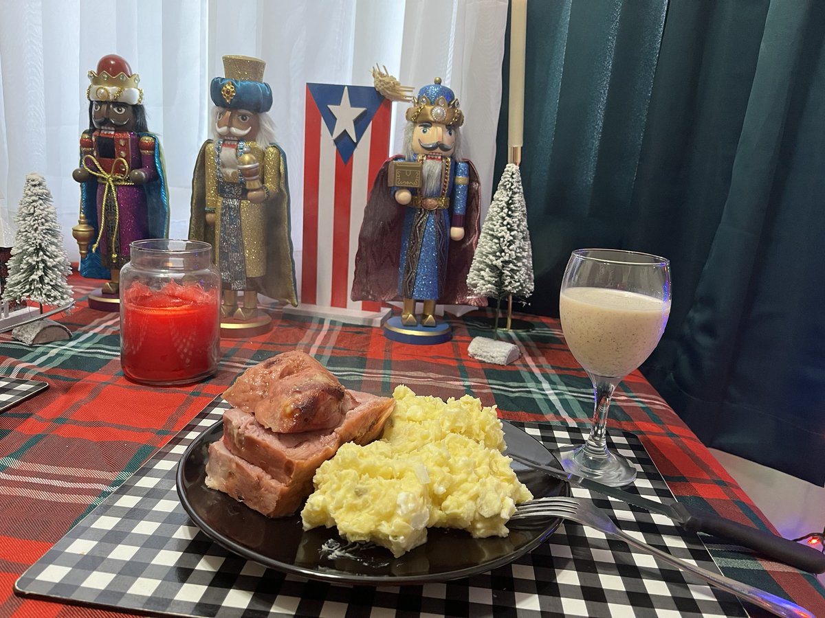 Happy holidays!

Thank you so much <a href="/wizards_magic/">Magic: The Gathering</a> for the gift! I’m so humbled and grateful! I will thoroughly enjoy it with the coquito my wife made this holiday season.