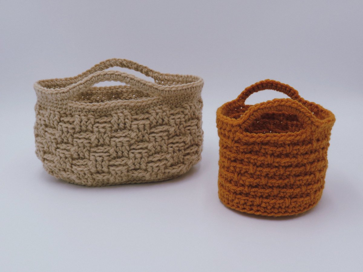 theydysthings's tweet photo. basket weave vs basket stitch https://t.co/RgPSpyh6PK