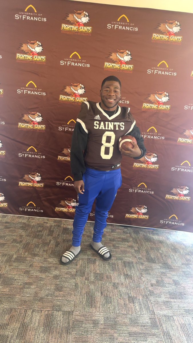 Correyontae Midgett (@taemidgett) on Twitter photo Enjoyed my official visit today at <a href="/USFSaintsFB/">Fighting Saints Football</a> <a href="/CoachWes3/">Wes Welnack</a> thanks for having me 🤎🖤 Enjoyed my official visit today at <a href="/USFSaintsFB/">Fighting Saints Football</a> <a href="/CoachWes3/">Wes Welnack</a> thanks for having me 🤎🖤