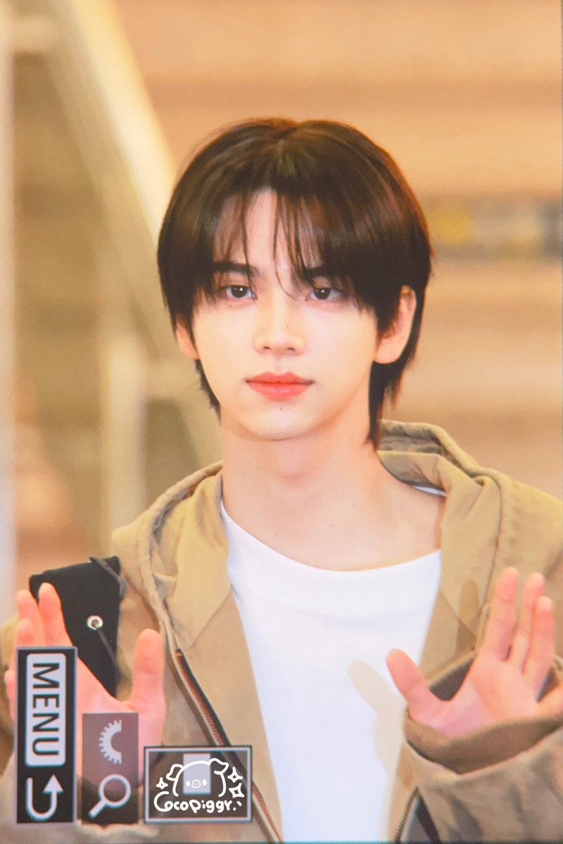 CocoPiggy_1107's tweet photo. 𝟐𝟒𝟏𝟐𝟎𝟑 𝐆𝐌𝐏

🛫

#TWS #투어스 #신유 #SHINYU https://t.co/nkh4Ln5v7E