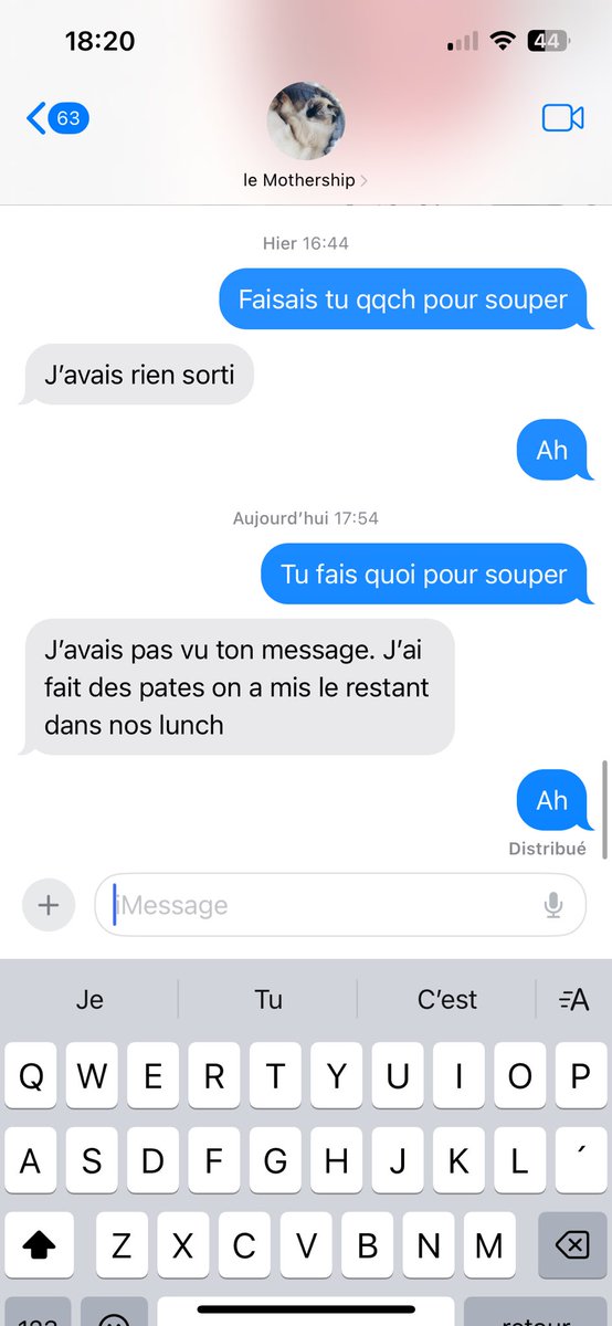 cherryfendi's tweet photo. Un peu l’impression que ma mère me déteste jsp https://t.co/svx4TjwX9l