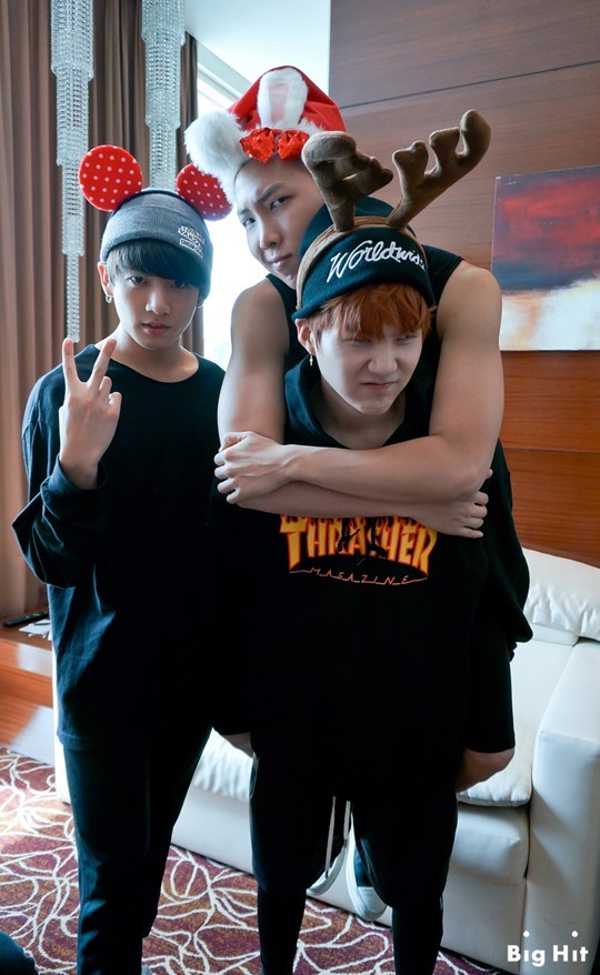 hourly oldies bts (@oldiesot7) on Twitter photo 