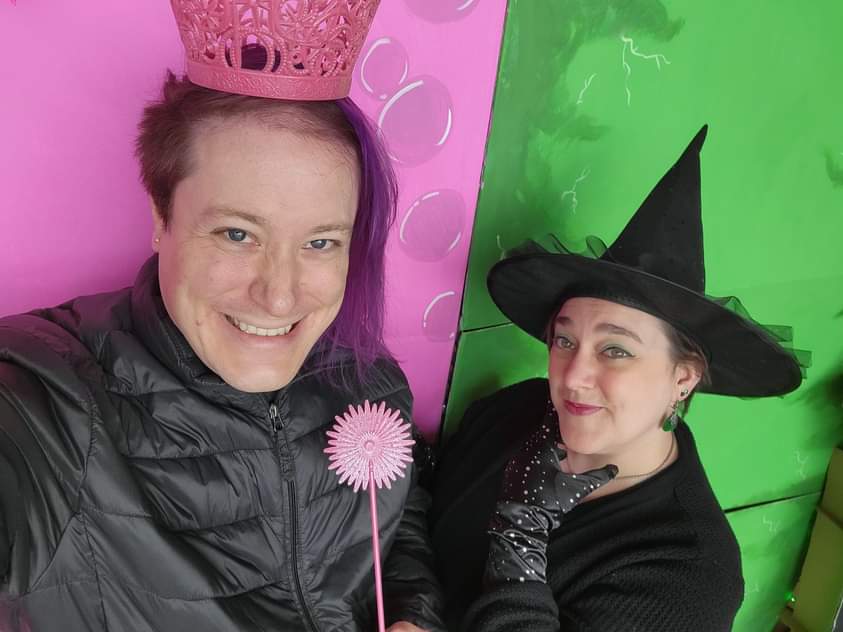SkywardKeyblade's tweet photo. Happy birthday to me!! 🎉🎂
FINALLY saw the #WickedMovie today!!
💚🩷🧹👑 https://t.co/c2sUbRZbhR