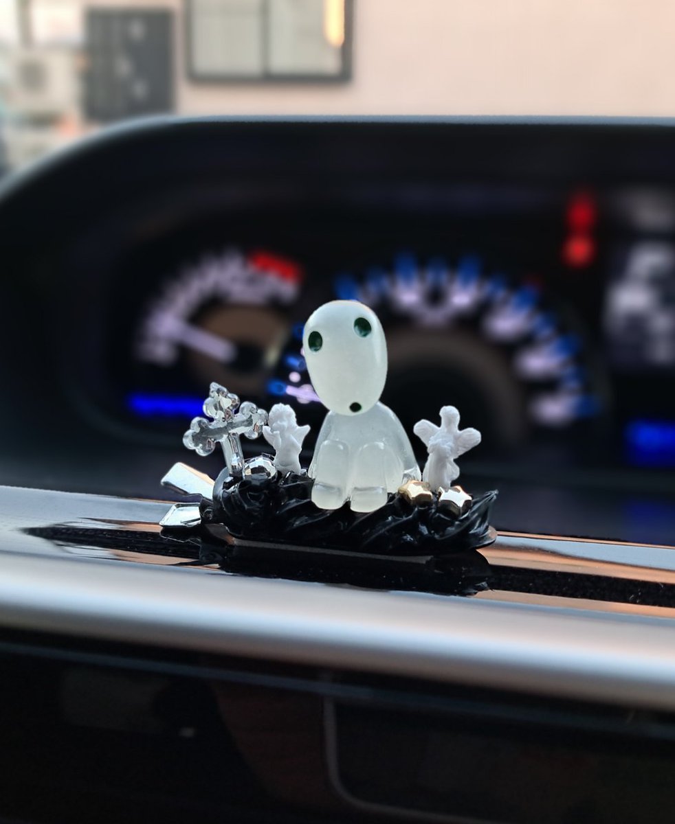 chiko28mame's tweet photo. やっぱここだろーとセンターに配置したこだまくん
意図せず、じーっと運転席見られる監視役に…
#UMEMA
#梅田彩佳 https://t.co/tk8PxGOjEb