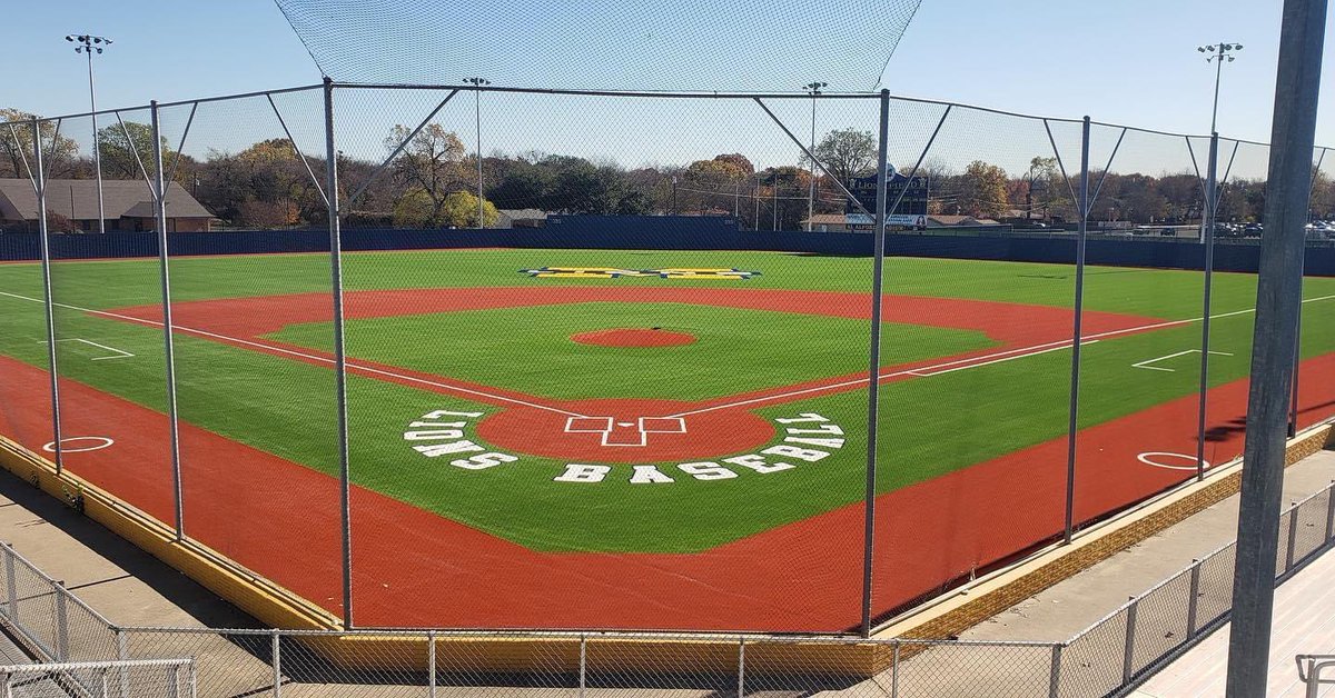HS Baseball Fields Of America! tweet media