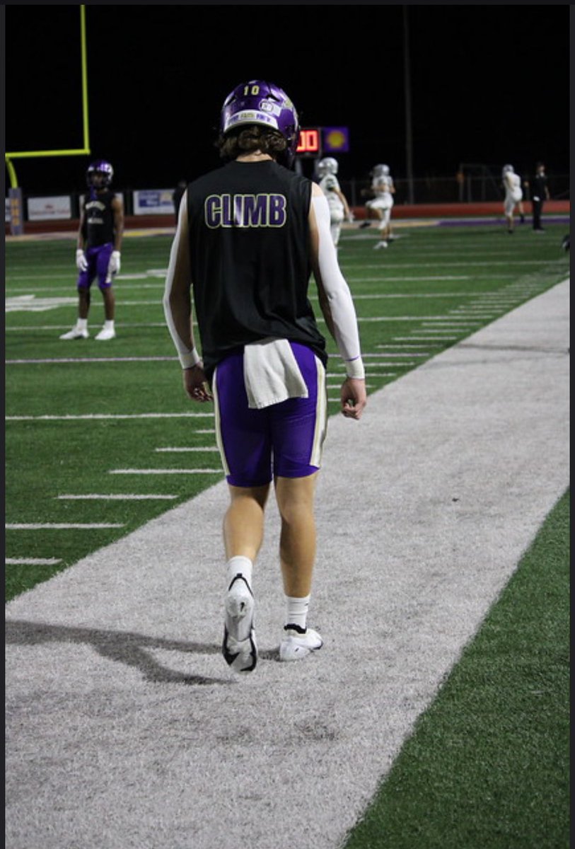 bnaquin10's tweet photo. JUNIOR SEASON HIGHLIGHTS 

https://t.co/YXR7XsdzuC
 
@coachboyne 
@RecruitLouisian https://t.co/xD7qEjwUC0