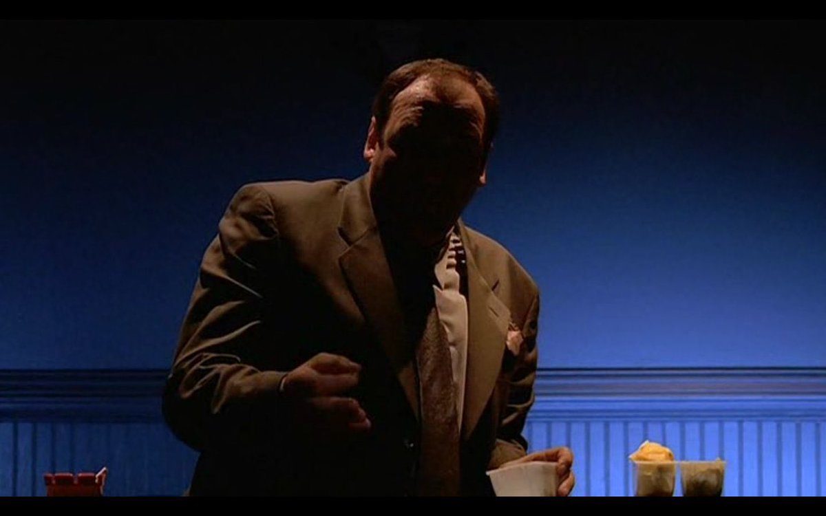 Bestofsopranos's tweet photo. The cinematography of The Sopranos https://t.co/7WJr6fvY6U