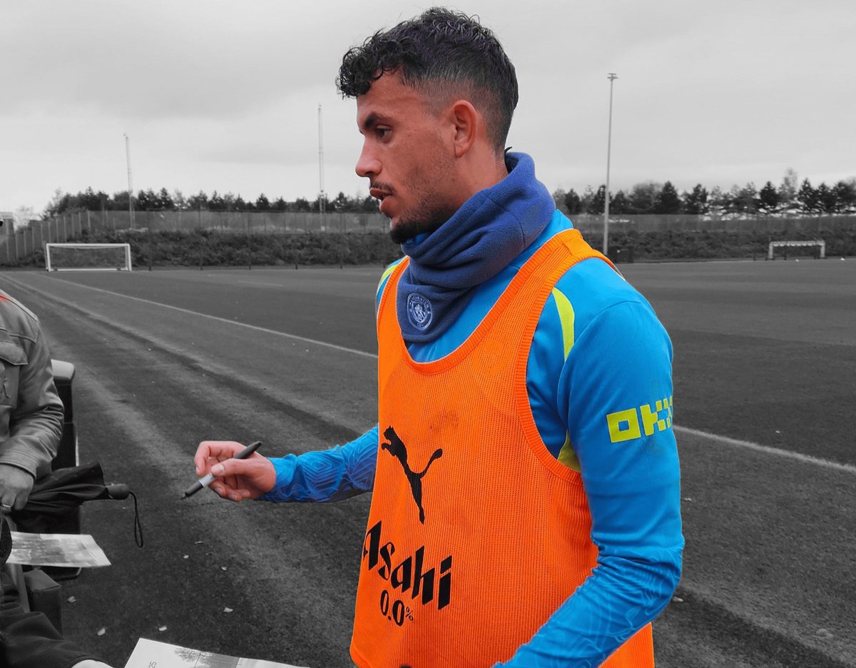 OKX (@okx) on Twitter photo Through the tunnel, onto the pitch, and into training. ⚽️
We invited OKX creators to the Etihad for the ultimate fan experience—meeting <a href="/ManCity/">Manchester City</a> players and living the dream. 🤝
Pics or it didn’t happen ⬇️ Through the tunnel, onto the pitch, and into training. ⚽️
We invited OKX creators to the Etihad for the ultimate fan experience—meeting <a href="/ManCity/">Manchester City</a> players and living the dream. 🤝
Pics or it didn’t happen ⬇️