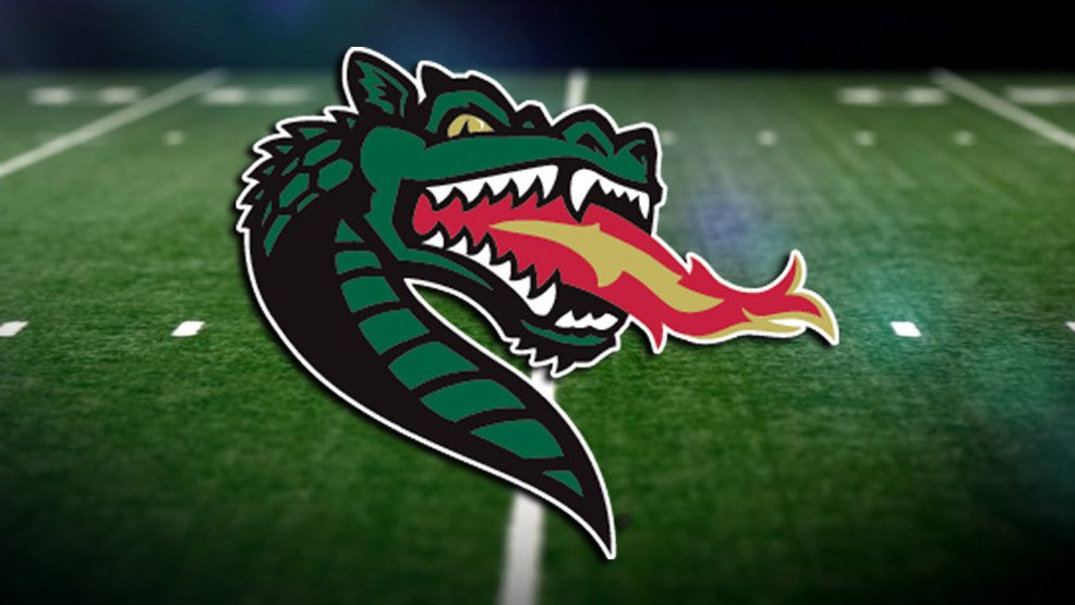 Brezoo04's tweet photo. Blessed To Receive An Offer From UAB🙏🏽 @KennethGilstrap @JuCoFootballACE @Coach_BFarrar @CoachWood_HCC @JUCOFFrenzy https://t.co/g9XOPcpWqL