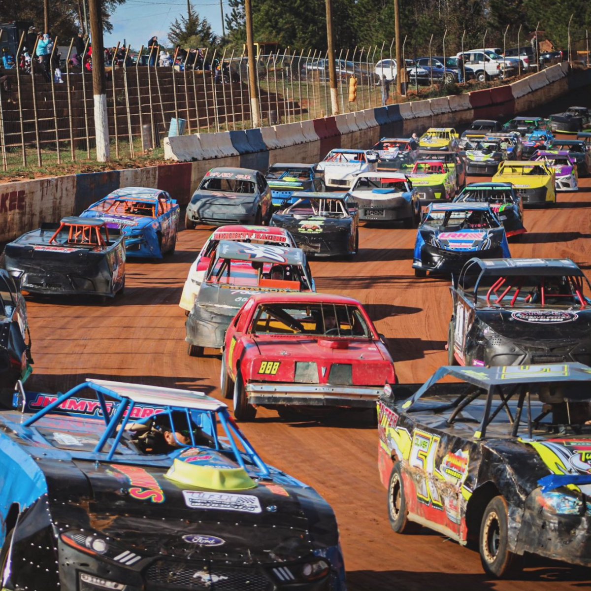 Cherokee_DirtSC's tweet photo. 𝘼𝙉𝙊𝙏𝙃𝙀𝙍 𝙔𝙀𝘼𝙍 𝘿𝙊𝙒𝙉! ✅️ 

Cherokee Speedway &amp; staff would like to say 𝗧𝗛𝗔𝗡𝗞 𝗬𝗢𝗨 for a successful 2024 season! 

Thank you, racers.
Thank you, teams. 
Thank you, crews.
Thank you, partners.
Thank you, staff.
Thank you, fans. 

We can't do it without you. https://t.co/V452gDdkic