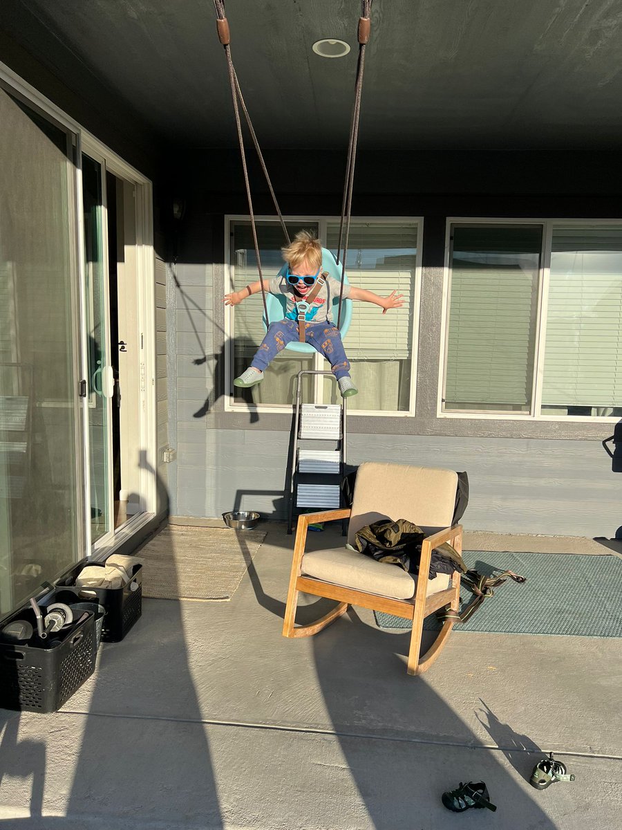 Derek Krater tweet media