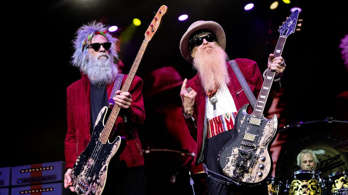 Just in time for Christmas, a gift for the sharp-dressed man in your life: <a href="/ZZTop/">ZZ Top</a> are coming back to Australia in May 2025.

Full story: musicfeeds.com.au/news/zz-top-an…