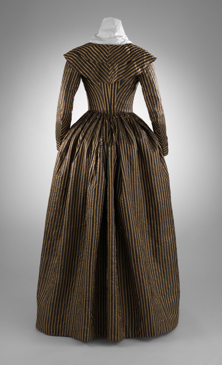 NicDaisy tweet media