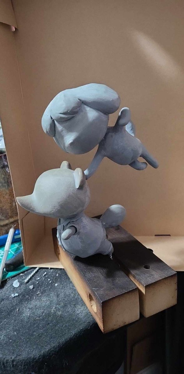 ClokwrkDesigns's tweet photo. Up next - to finish sculpting Isabelles Assassin clothes! Animal Crossing/Assassin's Creed crossover sculpt is coming along slowly but surely! https://t.co/O6GGuOnyr9