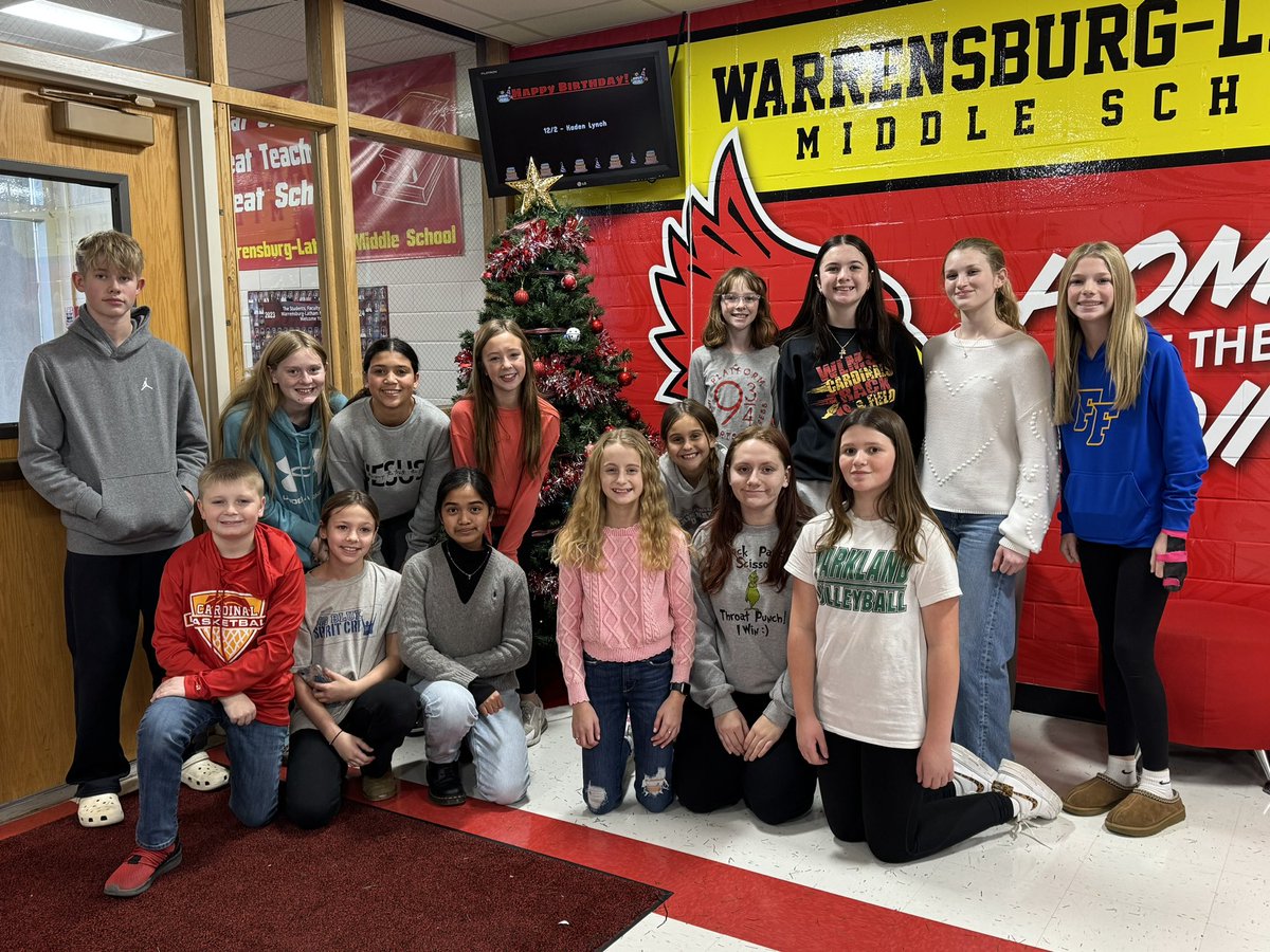 Thank you WLMS Cardinal Council for staying after school decorating the hallways. Looks great!! 🟥🎄🟨  #wlcardpride #one