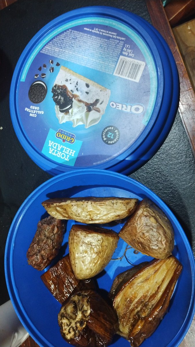 azul7300's tweet photo. @GridoHelados #MiPoteGridoEs en mi casa lo usamos para guardar las sobras de la cena https://t.co/uDHiB4Ji8m