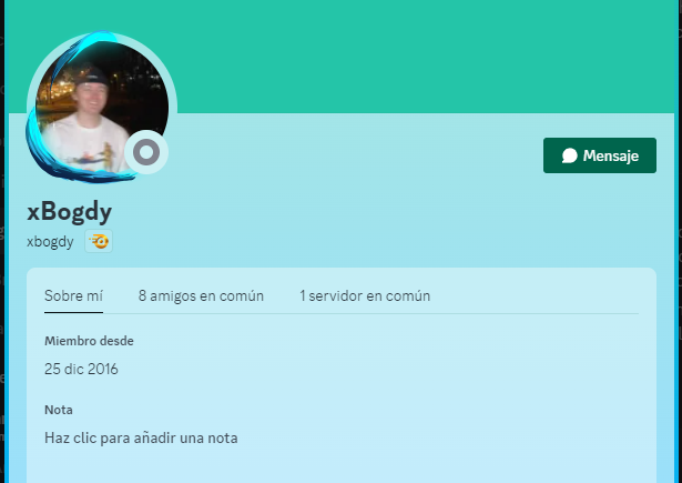 Alguien sabe el Twitter de este?😶