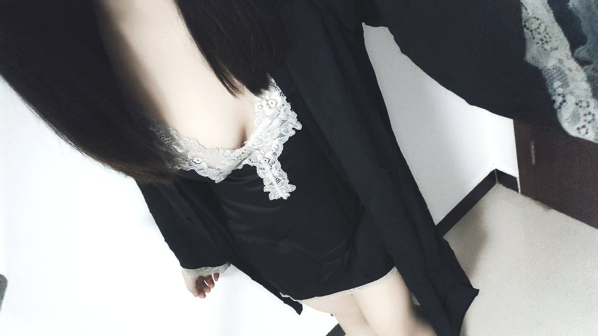 Benzemeng's tweet photo. 分享一下自家母狗 https://t.co/0R2CLDj4nn