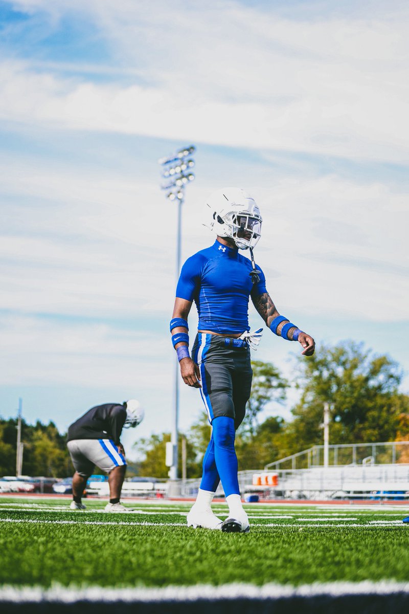 H1bach1_'s tweet photo. 6ft DB/ATH 170lbs 
All 4 years of eligibility 
6 interceptions 
2 forced fumbles 
#playmaker 
Check out my film 
recruitment 100% open just need someone to give me a chance💯 https://t.co/w1vCri78Wp