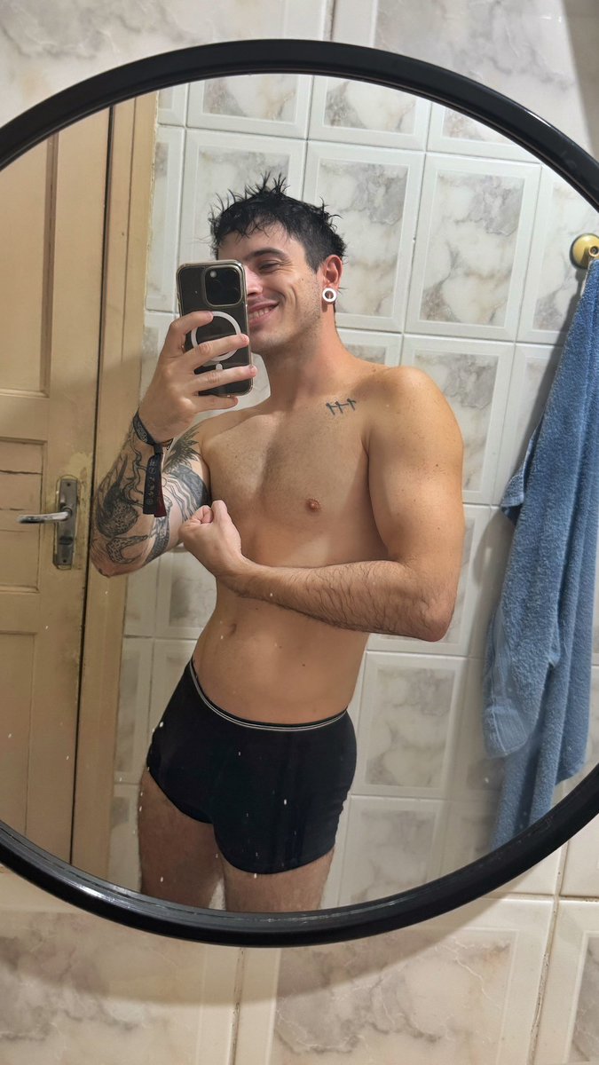 Lucas tweet media