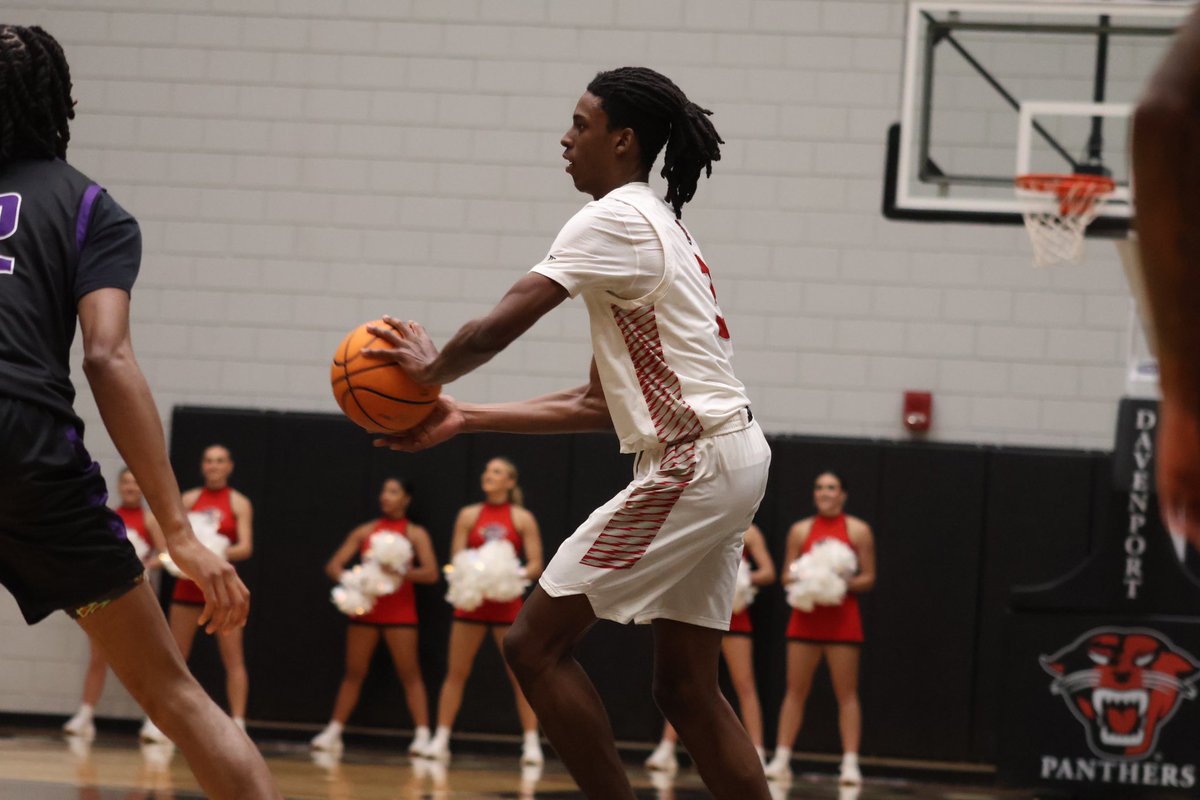 Davenport Men's Basketball tweet media
