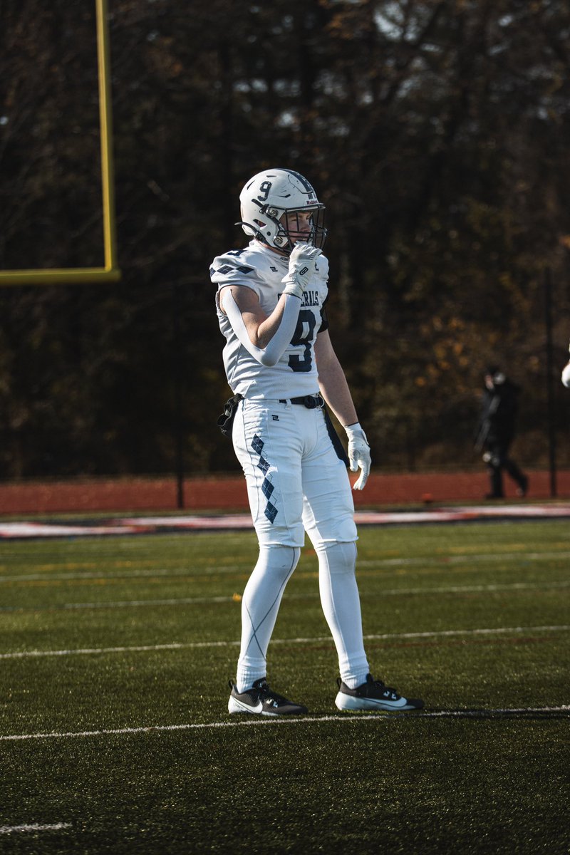 Ian_Crowley3's tweet photo. Blessed to receive 1st team all region!
(all purpous defense)
I had a memorable season playing with teammates and coaches❤️
@WLFootball @Coach_RJG @Coach_EMatthes @VAQB8 @Coach_Coles74 @CoachDonDukes @WLHSAthletics @novafootballpod https://t.co/nGf34nDobx