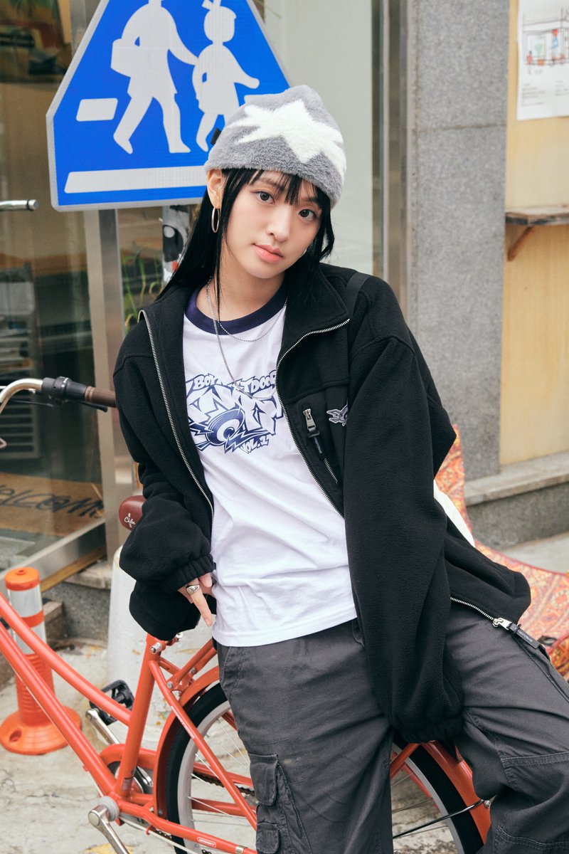 BOYNEXTDOOR TOUR 'KNOCK ON Vol.1' Official Merch. Concept Photo (3 BOYNEXTDOOR TOUR 'KNOCK ON Vol.1' Official Merch. Concept Photo (3