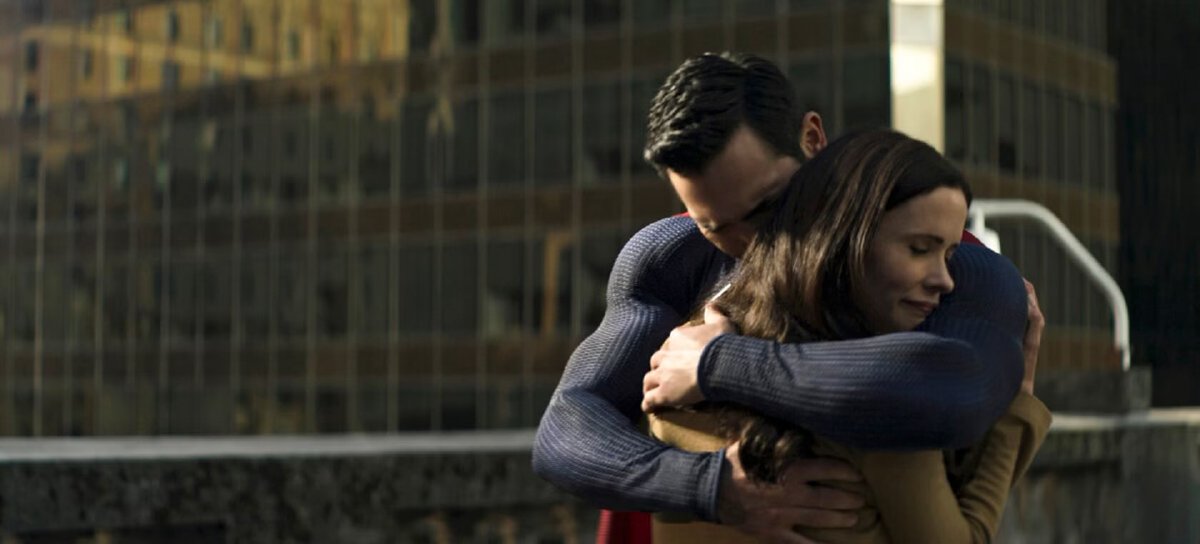 The series finale of #SupermanAndLois is a masterpiece. That ending. 😢