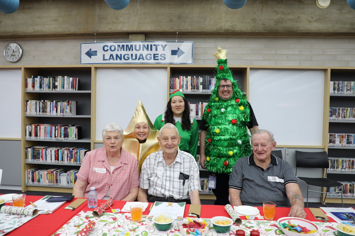 FCOpenLibraries's tweet image. Last week we had the pleasure of hosting the Annual Home Library Service Christmas Party at Whitlam Library Cabramatta🎄It was a wonderful day with our local housebound residents with festive food, lucky door prizes, live music, Christmas carols, dancing and a visit from Santa🎅