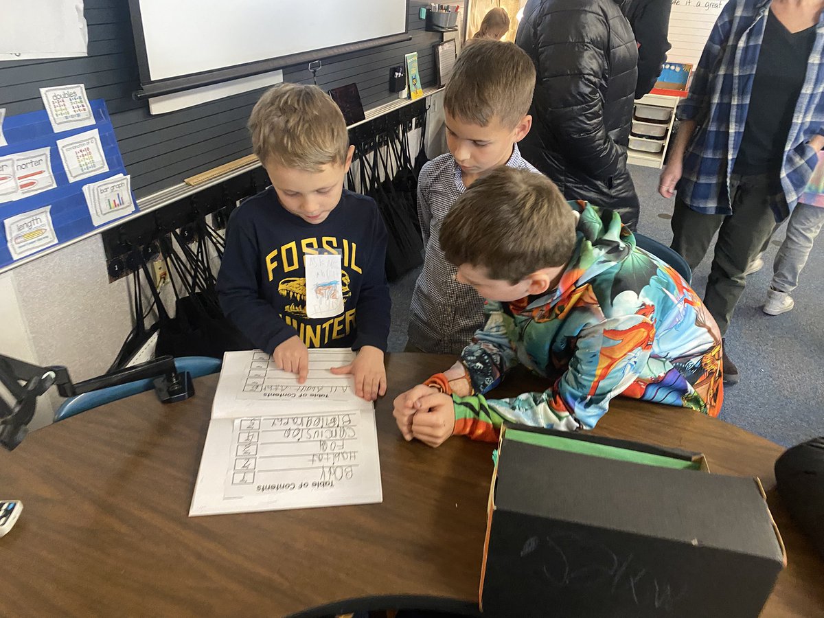 Kristina Sanders tweet media